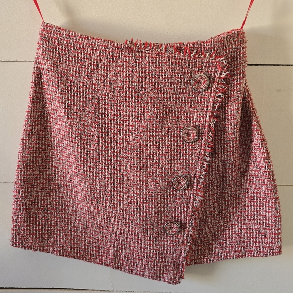 Red Chic Tweed Button-Front Skirt - Picture 1 of 6